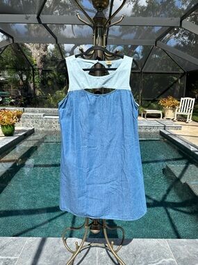 True Craft 2-tone XL cutout & partial Open Back Shift Jean Dress 100% Cotton